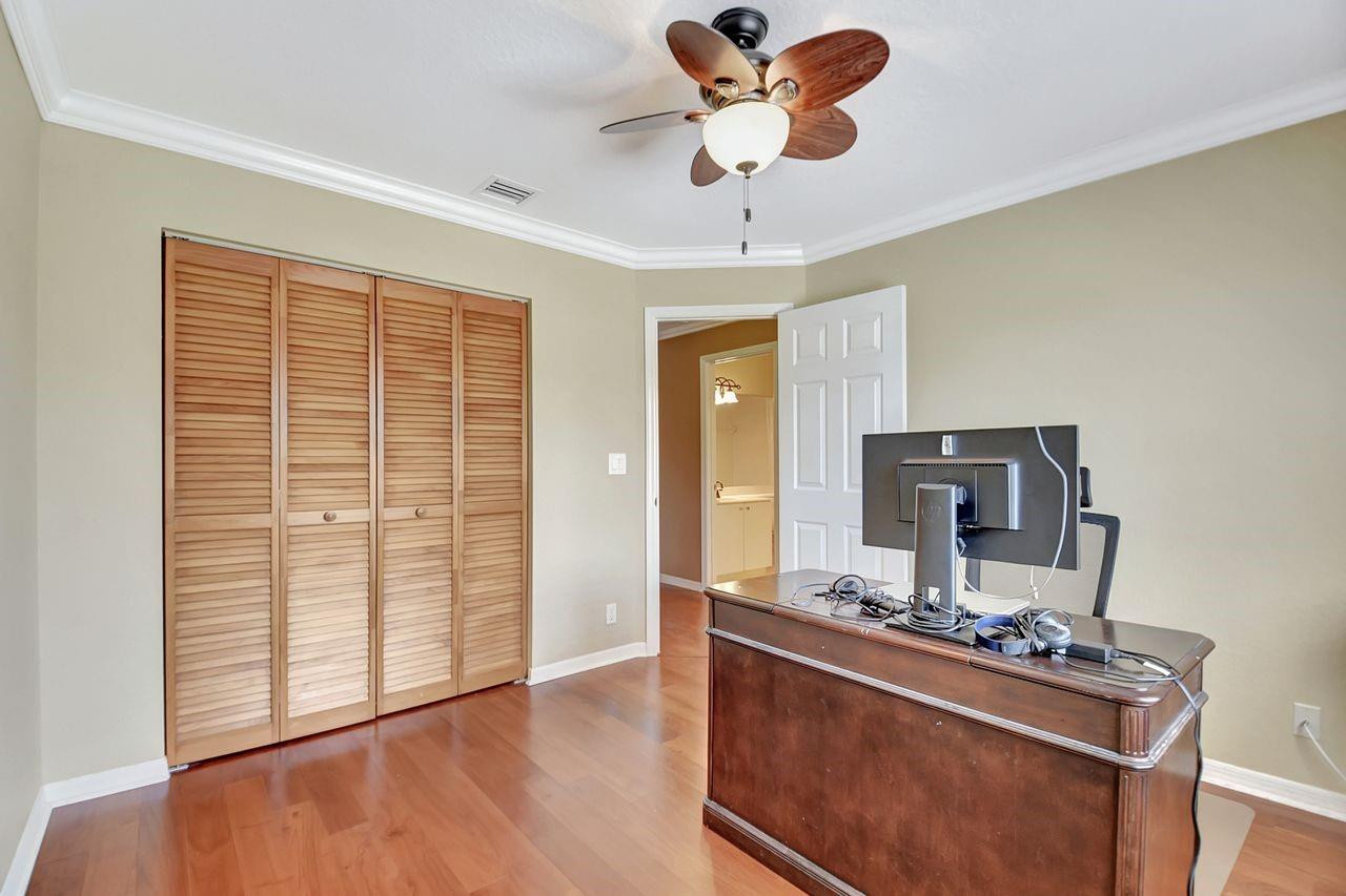 7445 Oakboro Drive