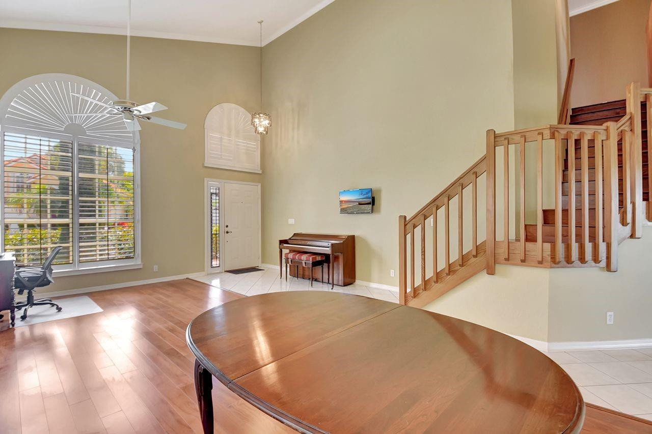 7445 Oakboro Drive
