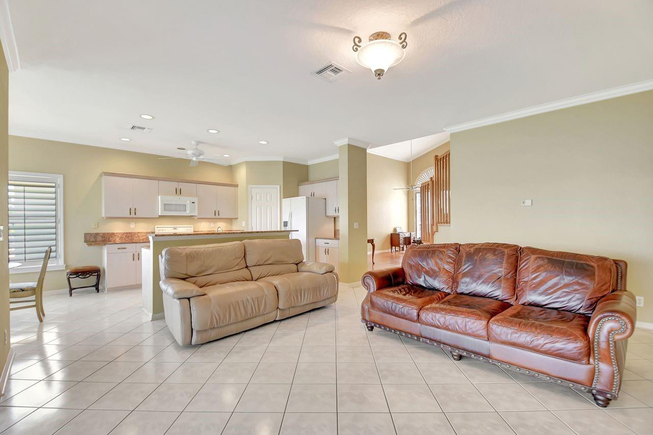 7445 Oakboro Drive