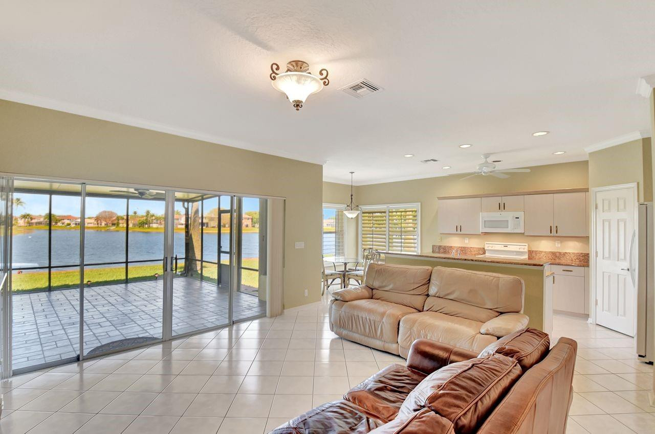 7445 Oakboro Drive