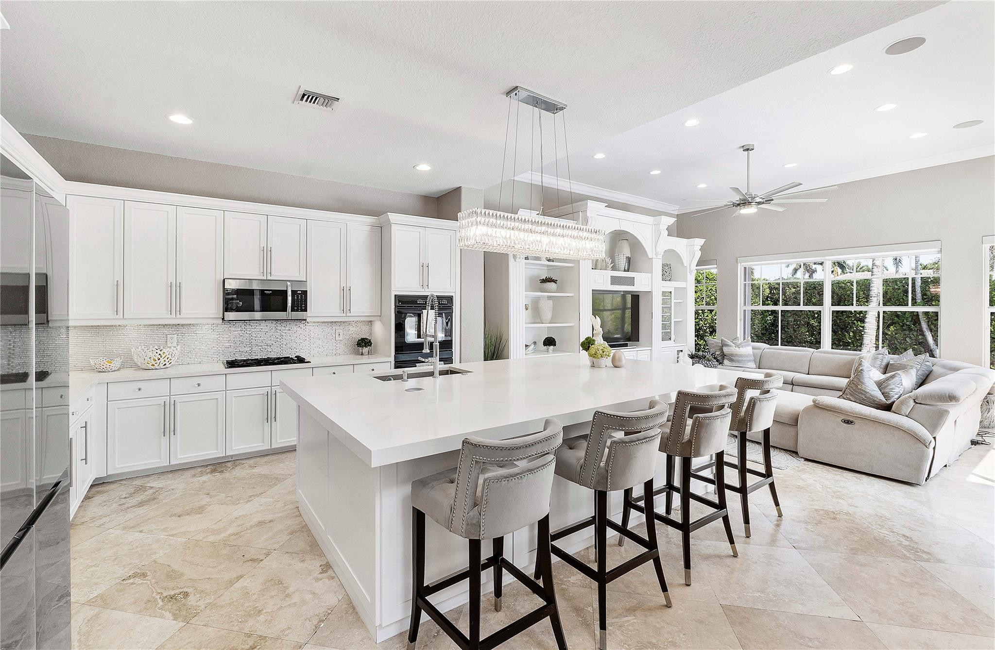 7460 NW 127th Terrace