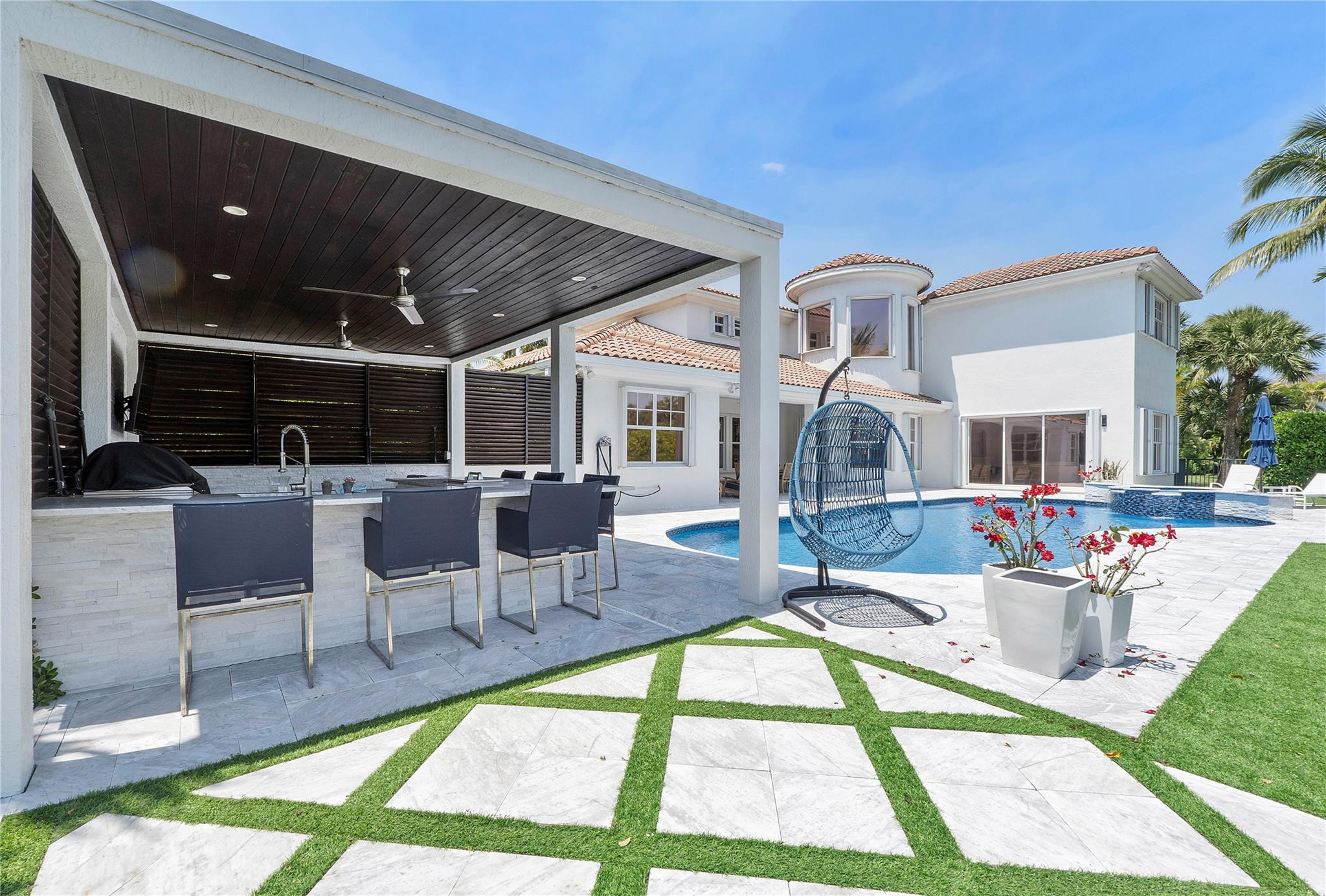 7460 NW 127th Terrace