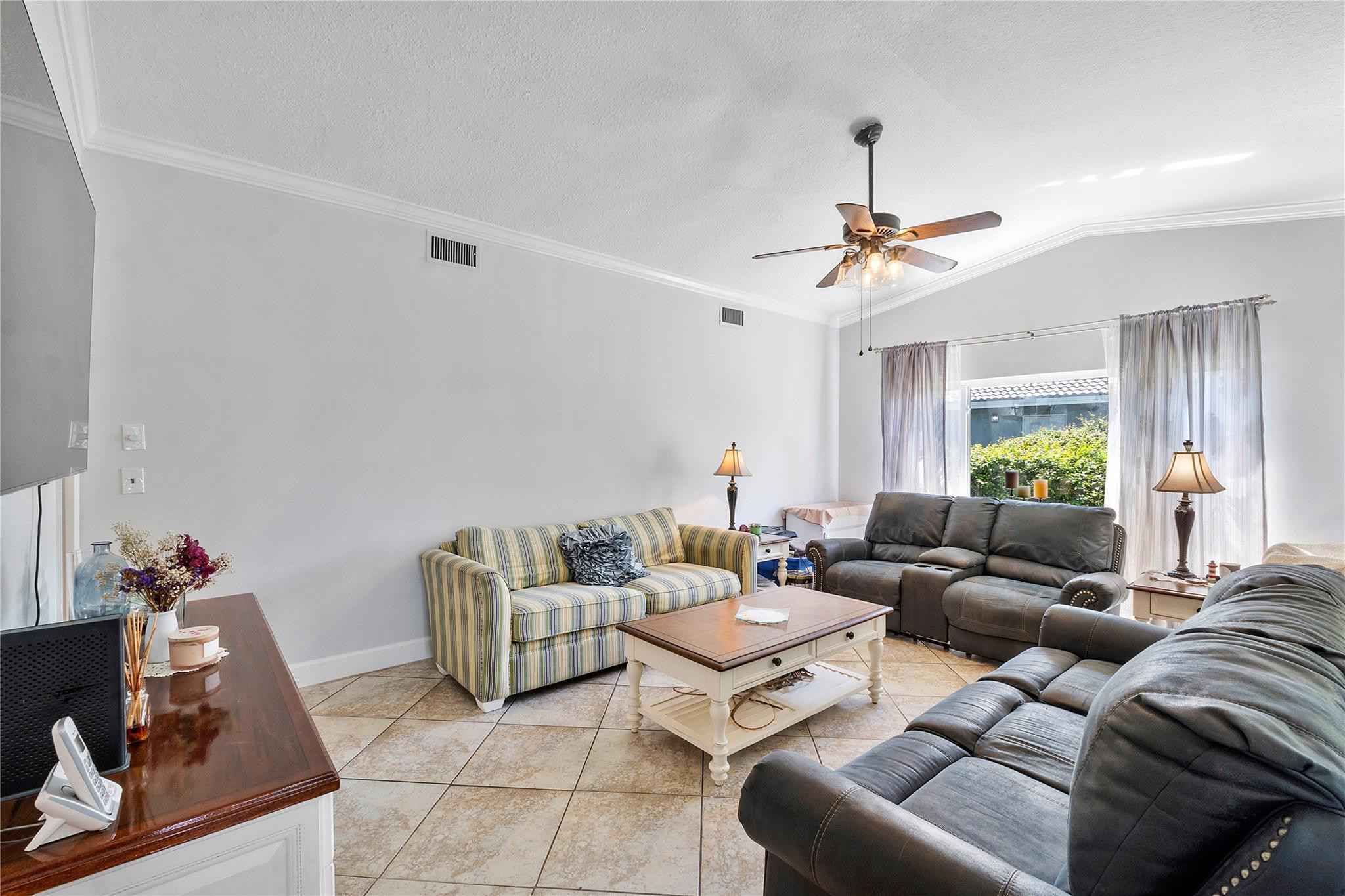 10301 NW 16th Court