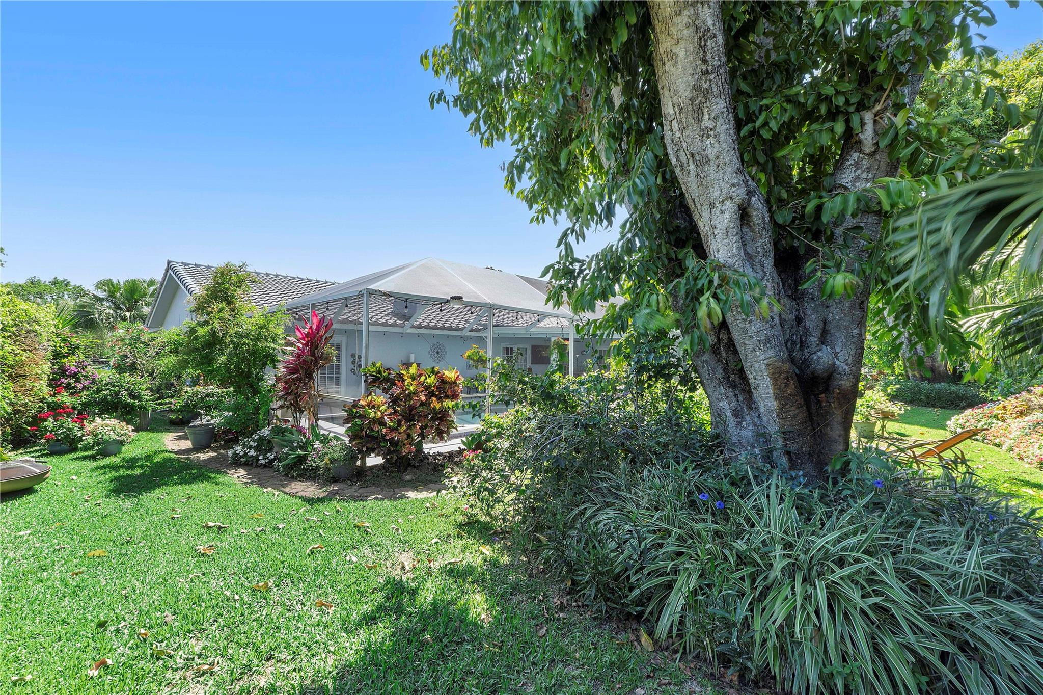 10301 NW 16th Court