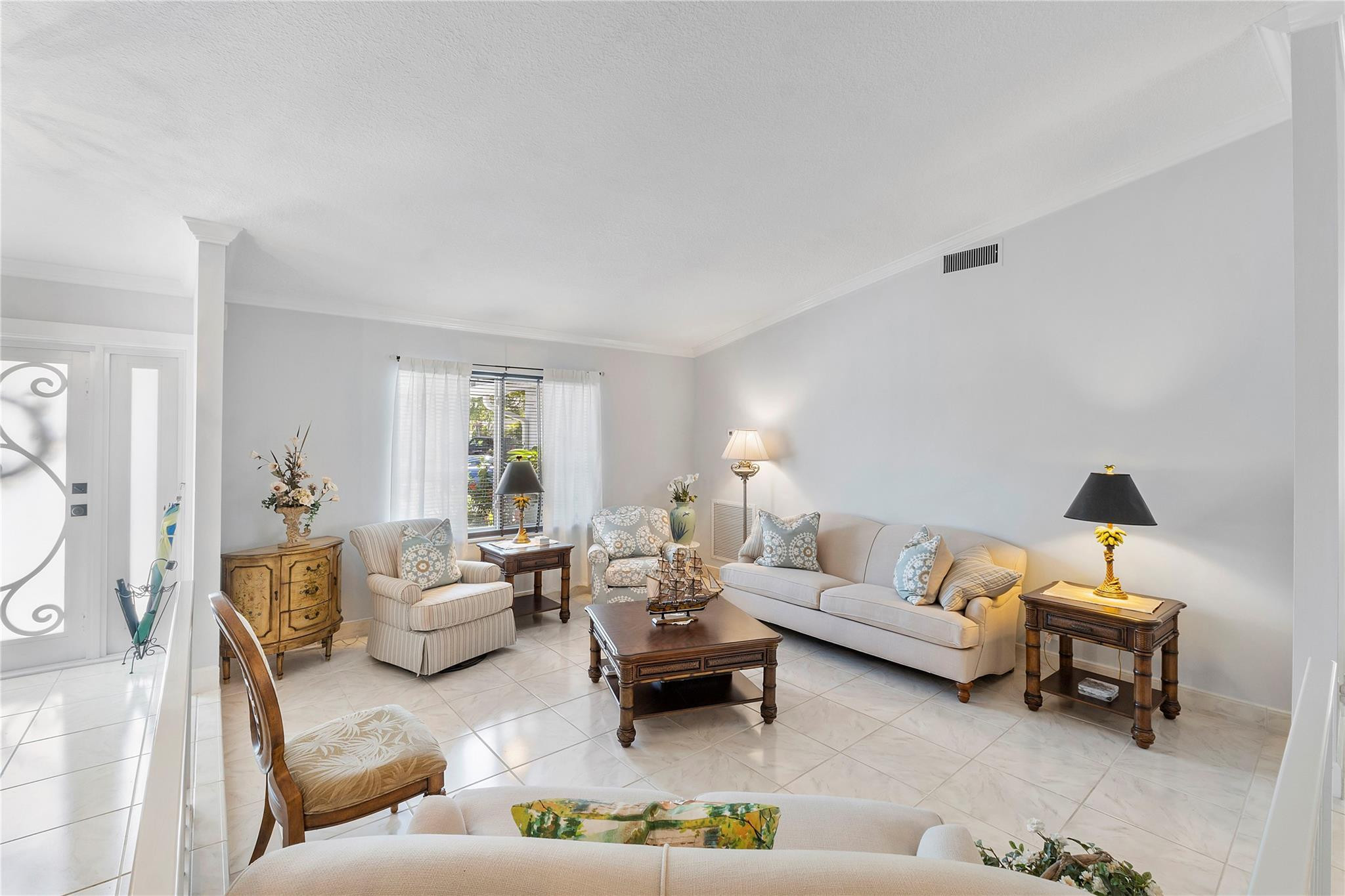 10301 NW 16th Court