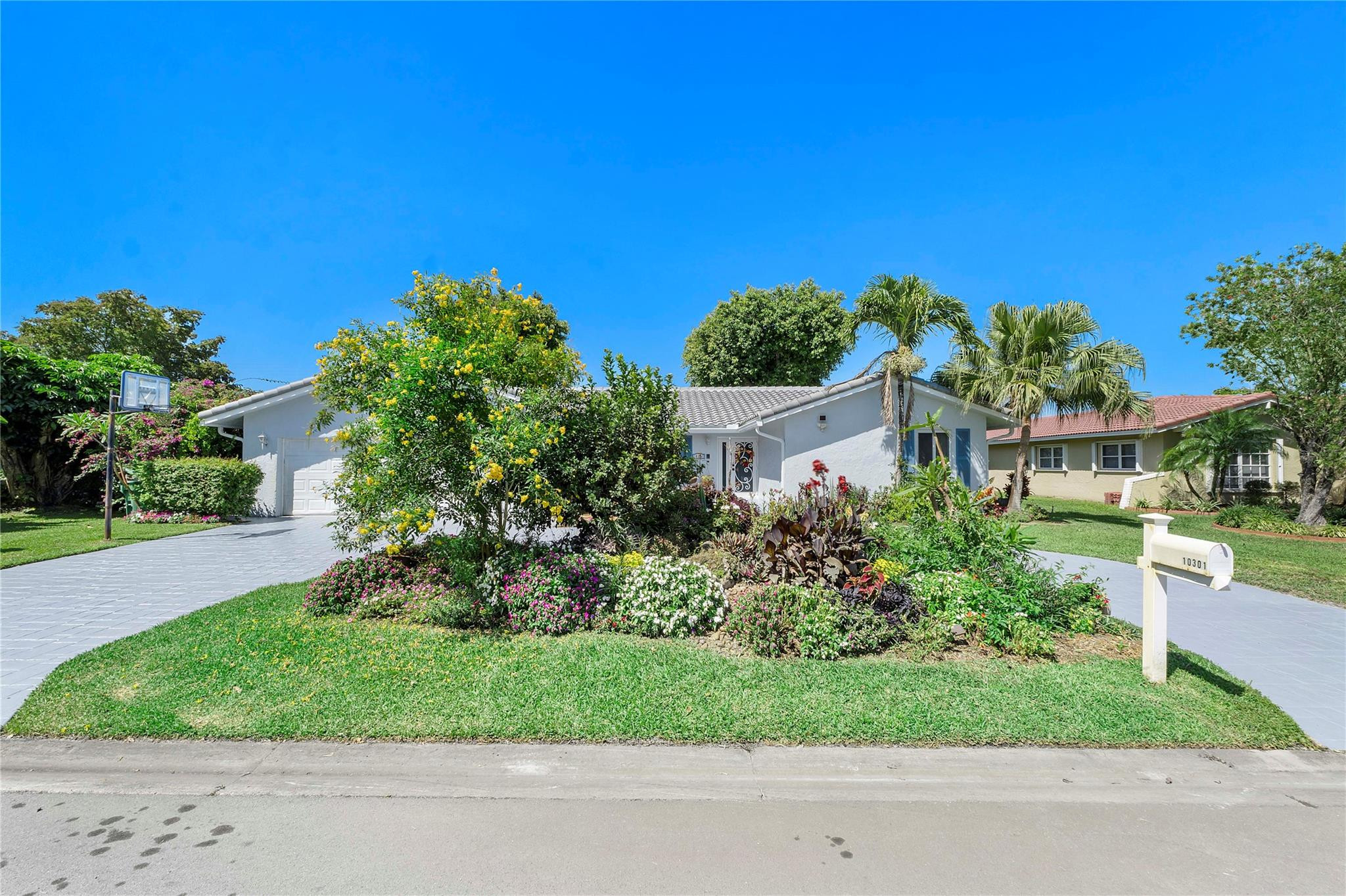 10301 NW 16th Court