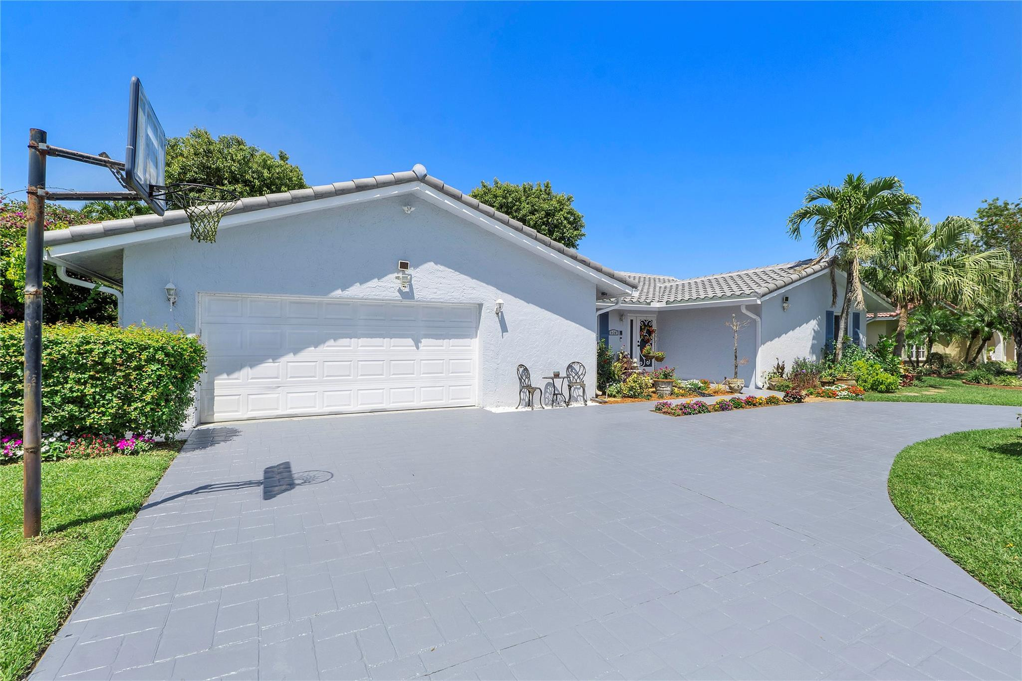 10301 NW 16th Court