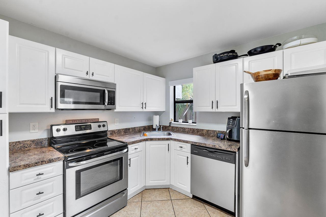 2534 NW 49th Terrace 714