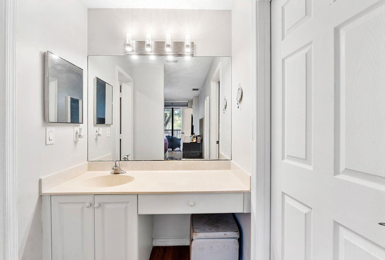2534 NW 49th Terrace 714