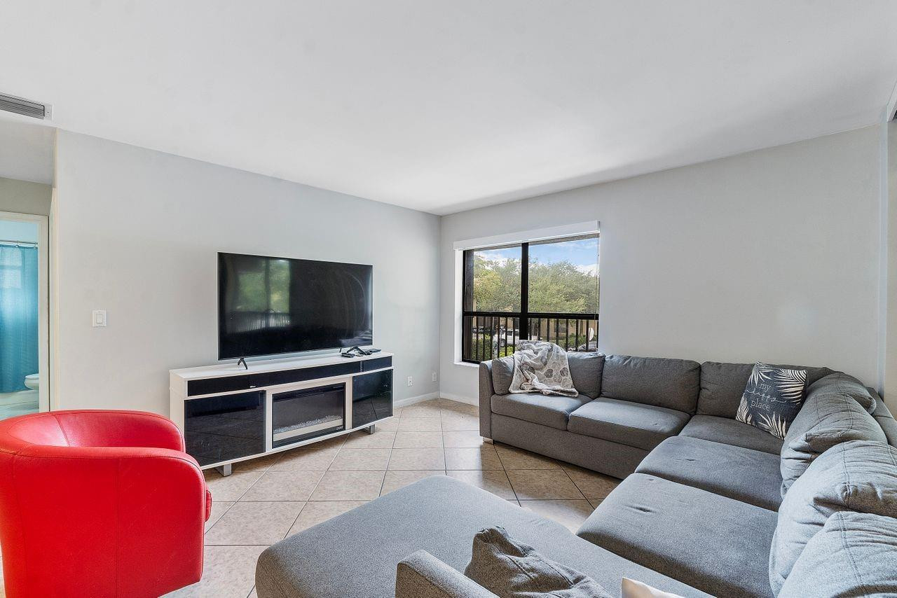 2534 NW 49th Terrace 714