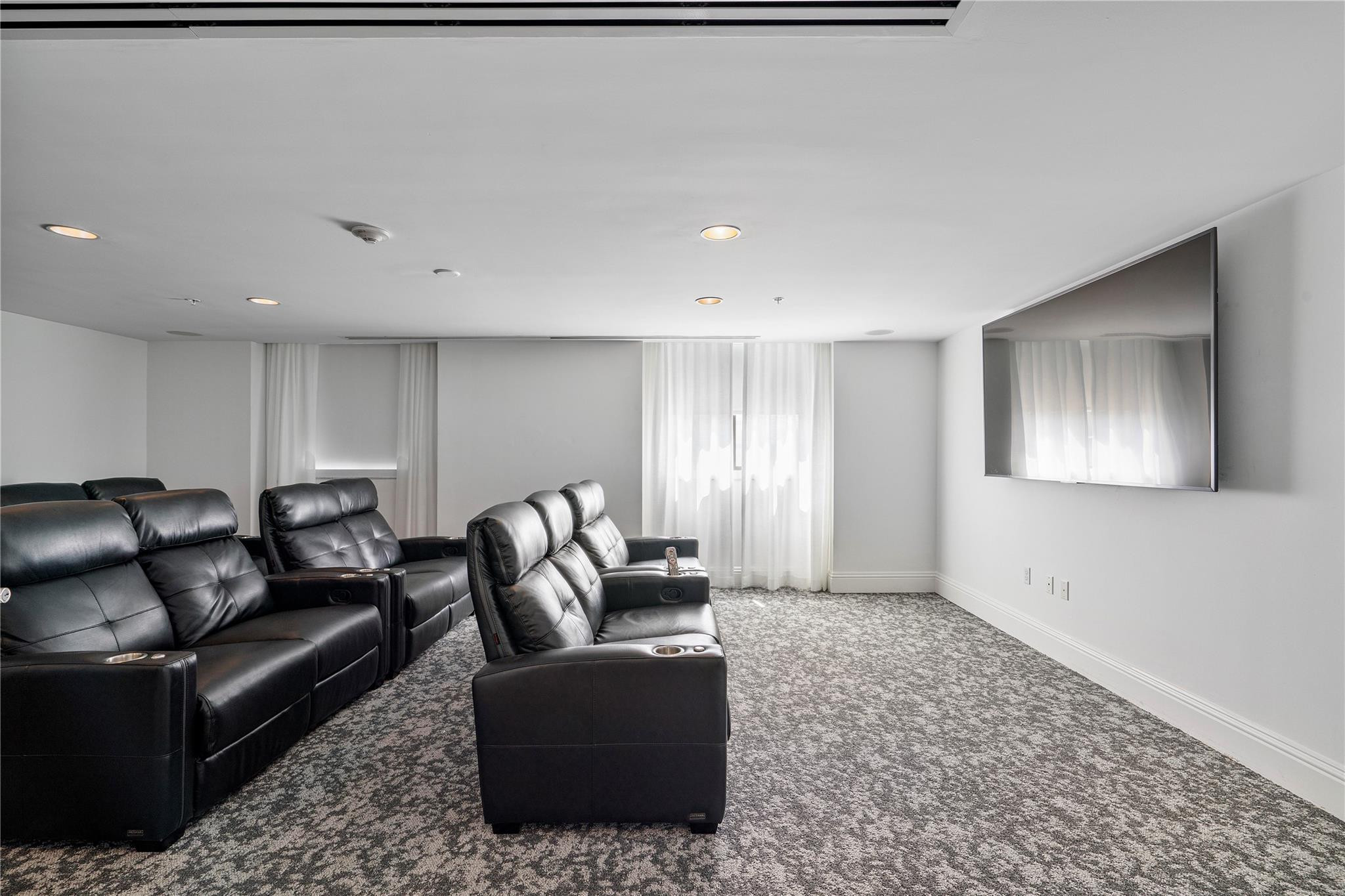 110 N Federal Highway 1403