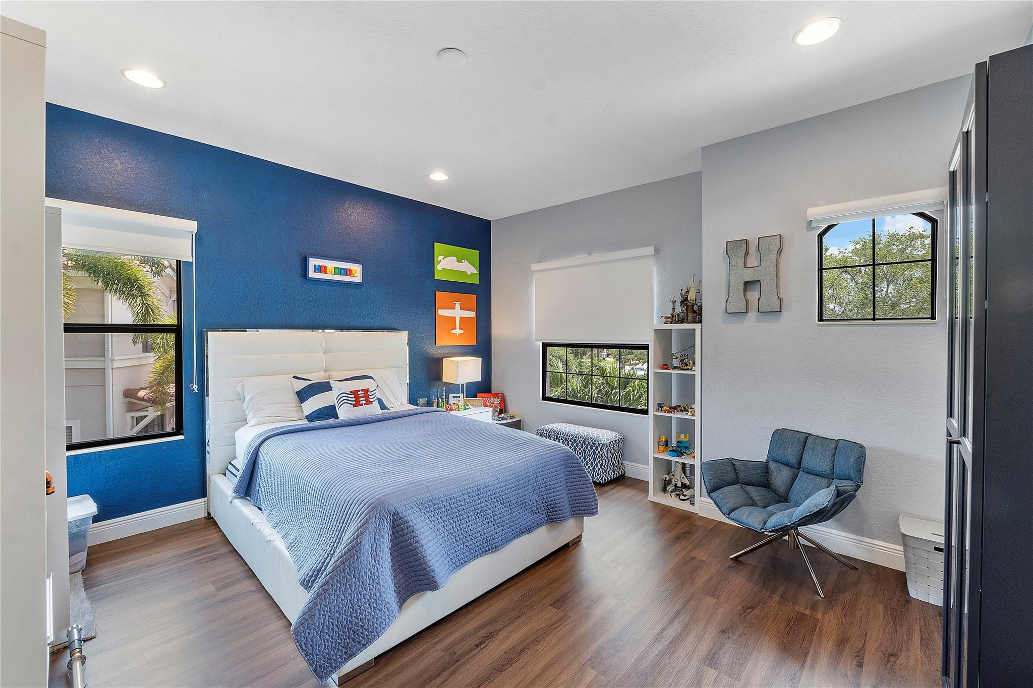 8331 Canopy Terrace