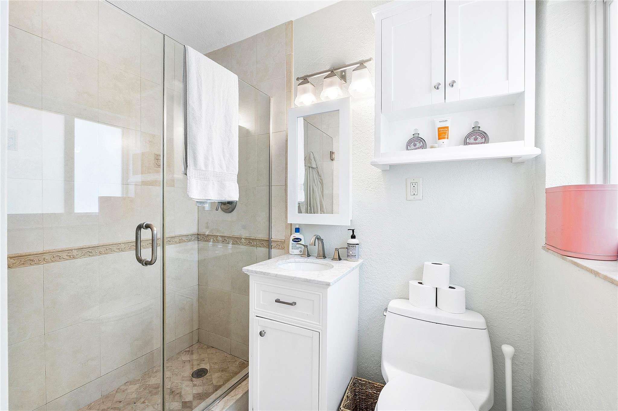 1820 Bel Air Avenue, Lauderdale-By-The-Sea
