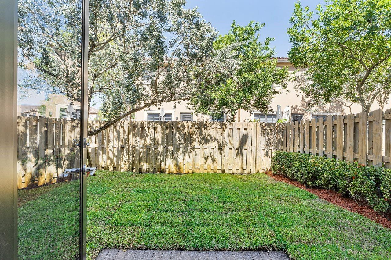 8433 Blue Cove Way 8433