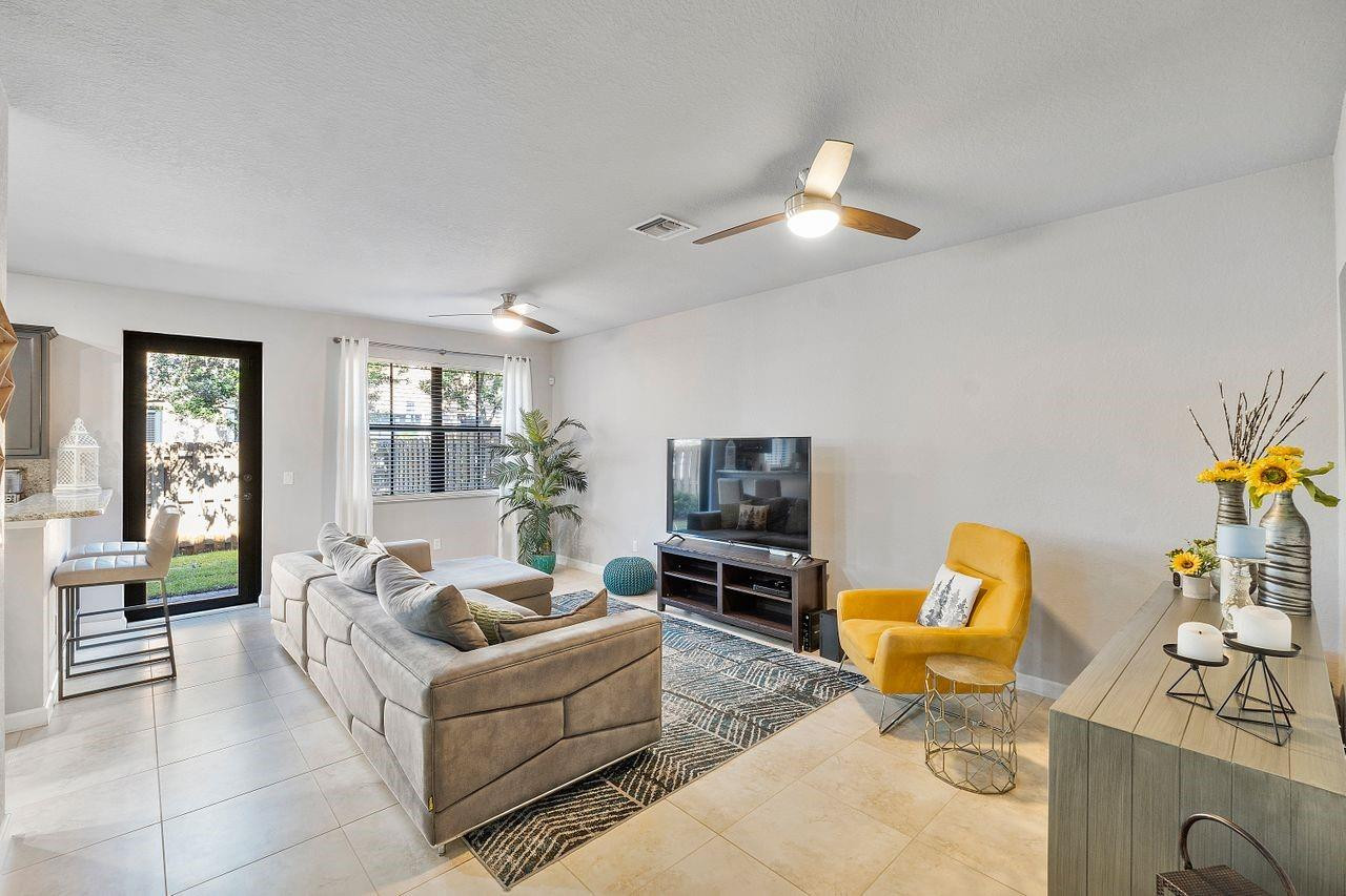 8433 Blue Cove Way 8433