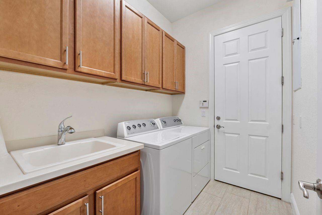 11913 NW 82nd Street