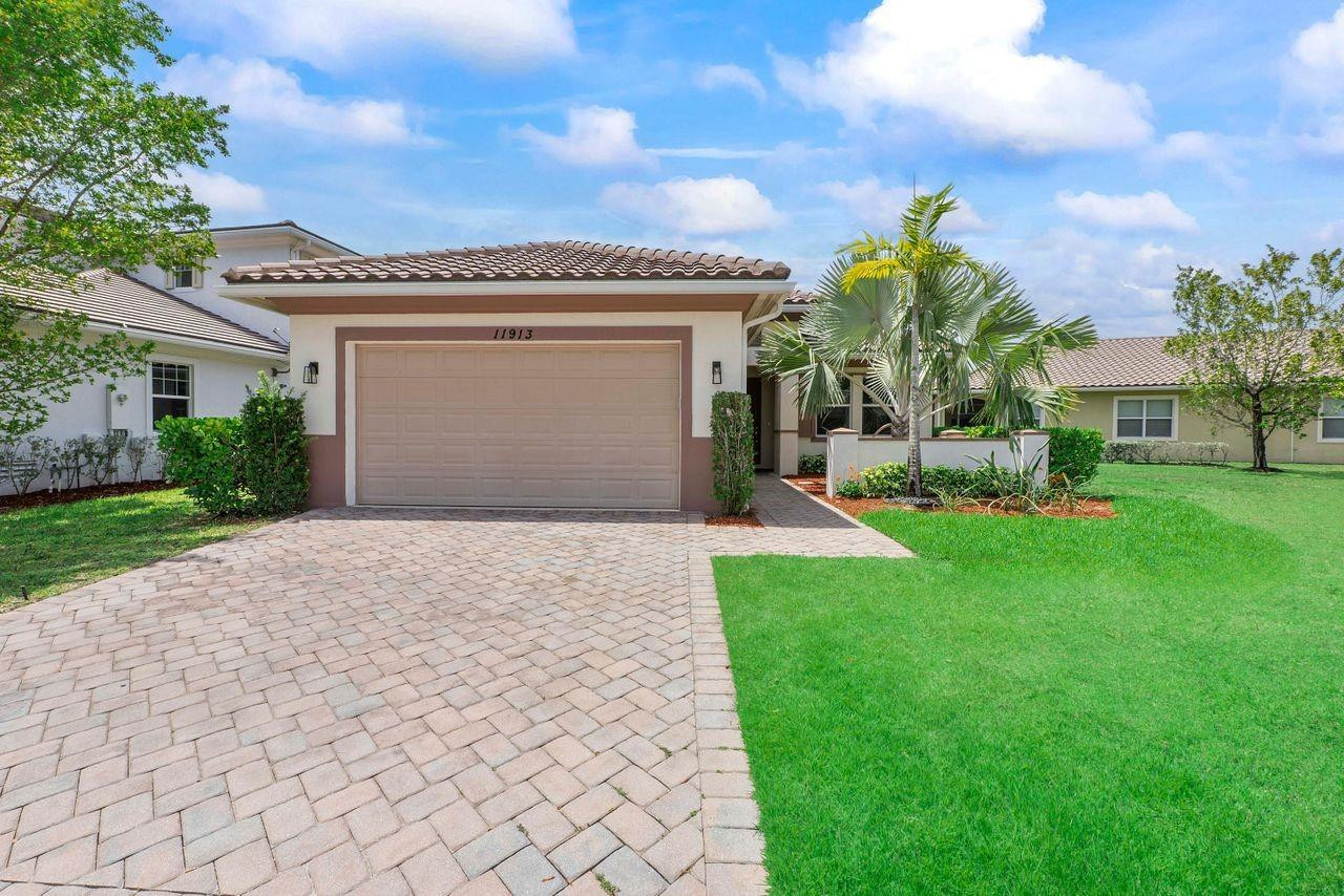 11913 NW 82nd Street