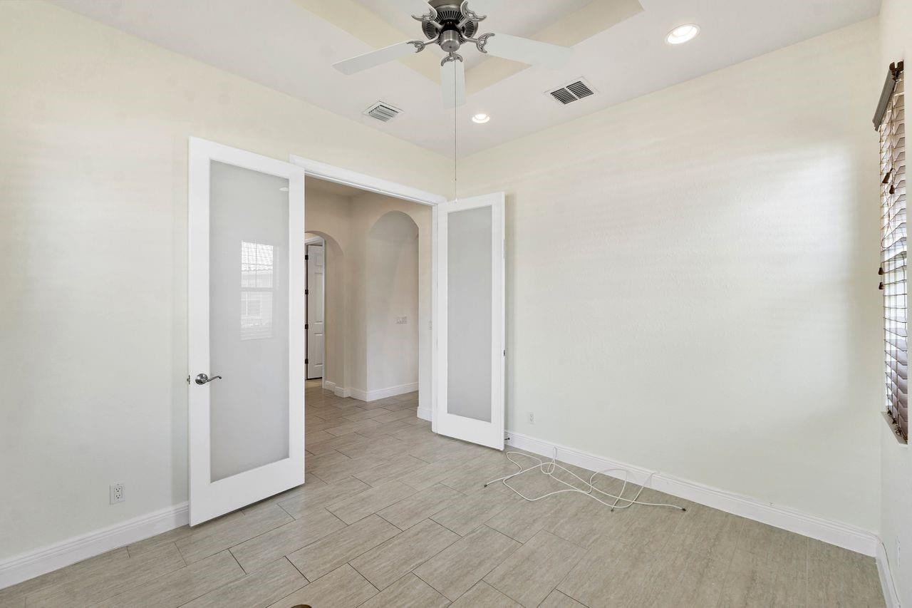 11913 NW 82nd Street