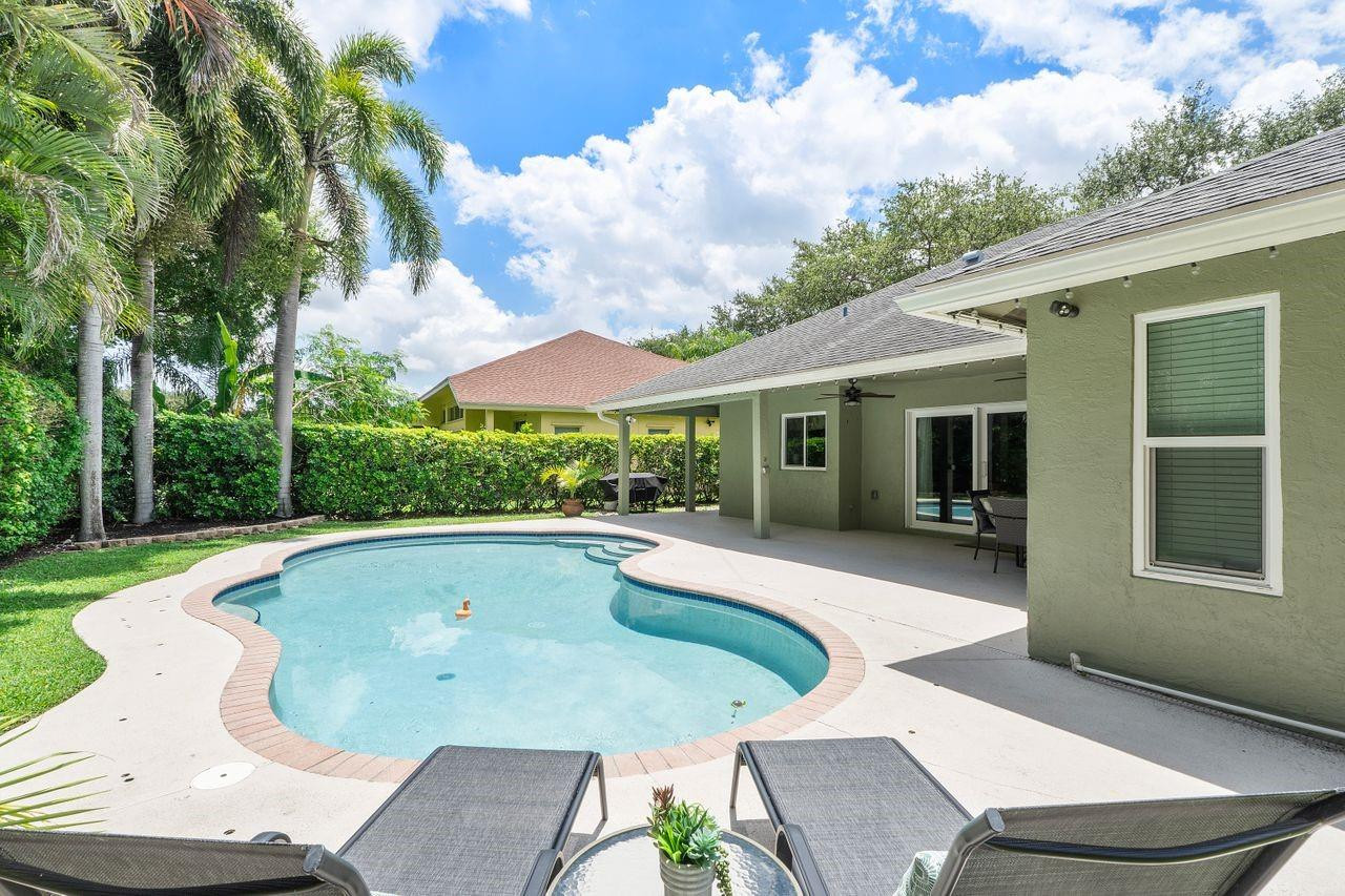 4161 NW 58th Street