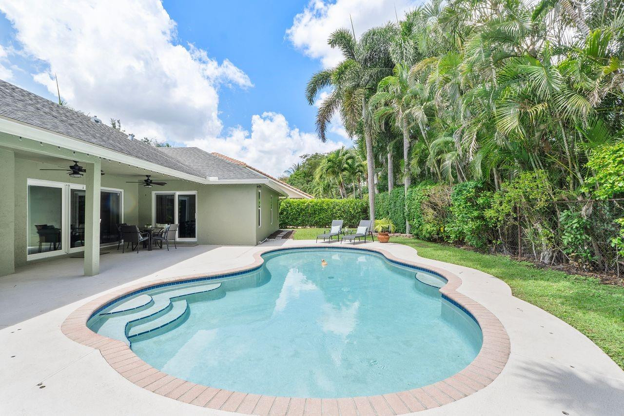 4161 NW 58th Street