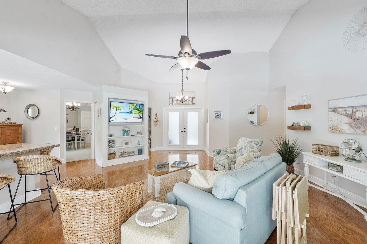 4161 NW 58th Street