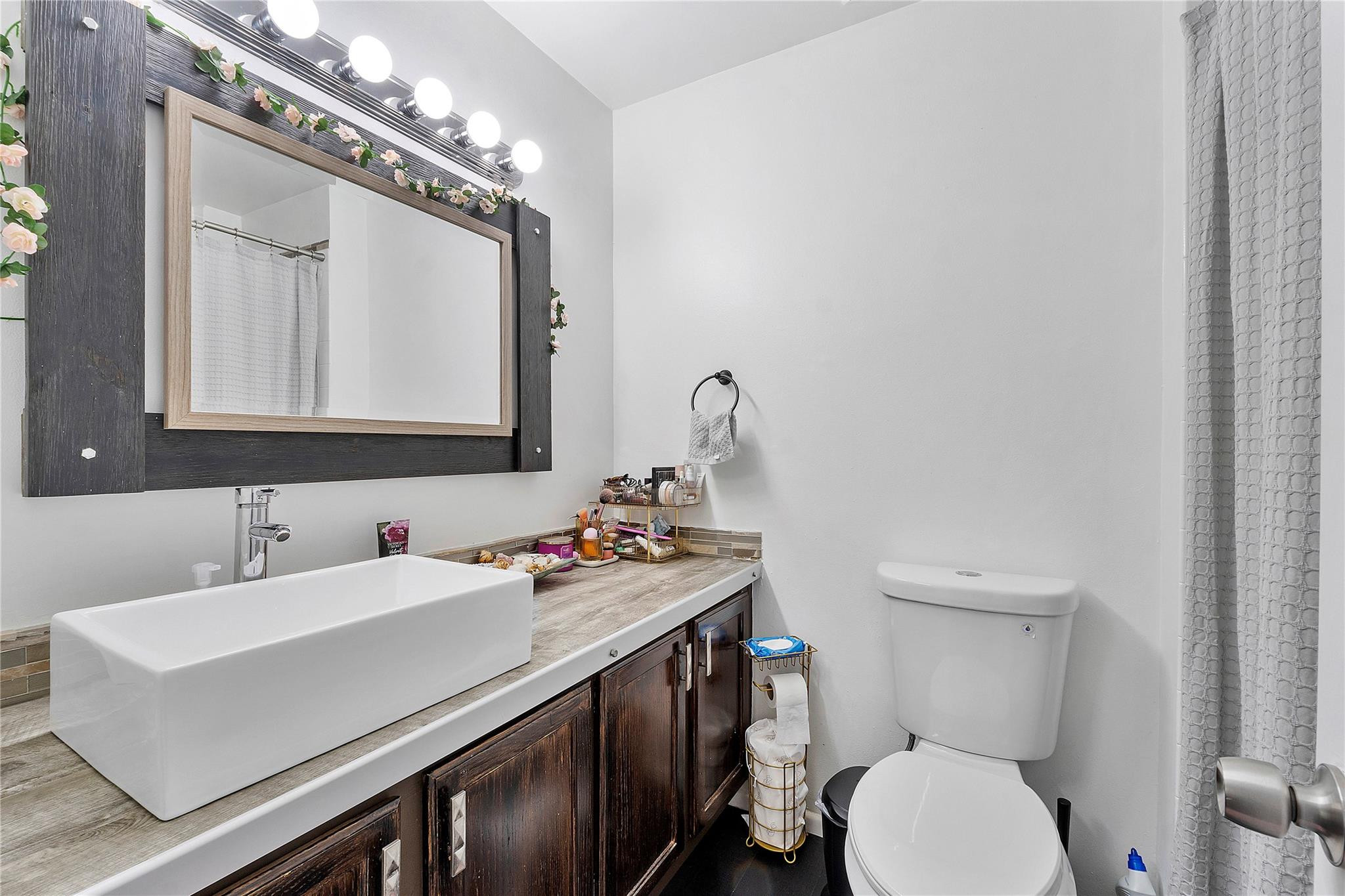 12242 NW 36th Place 12242