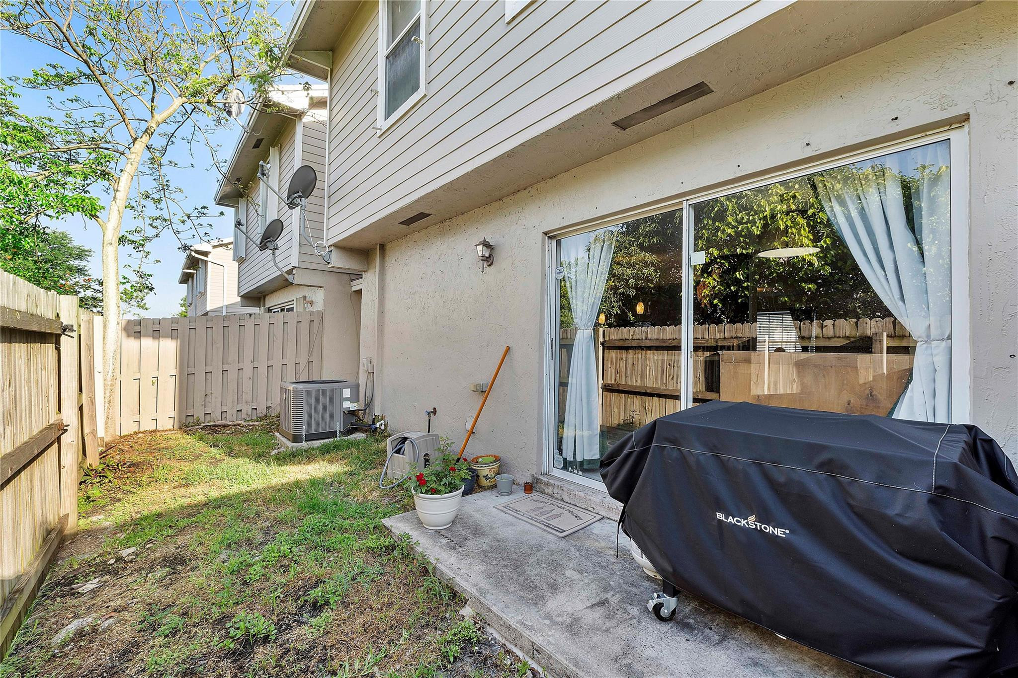 12242 NW 36th Place 12242