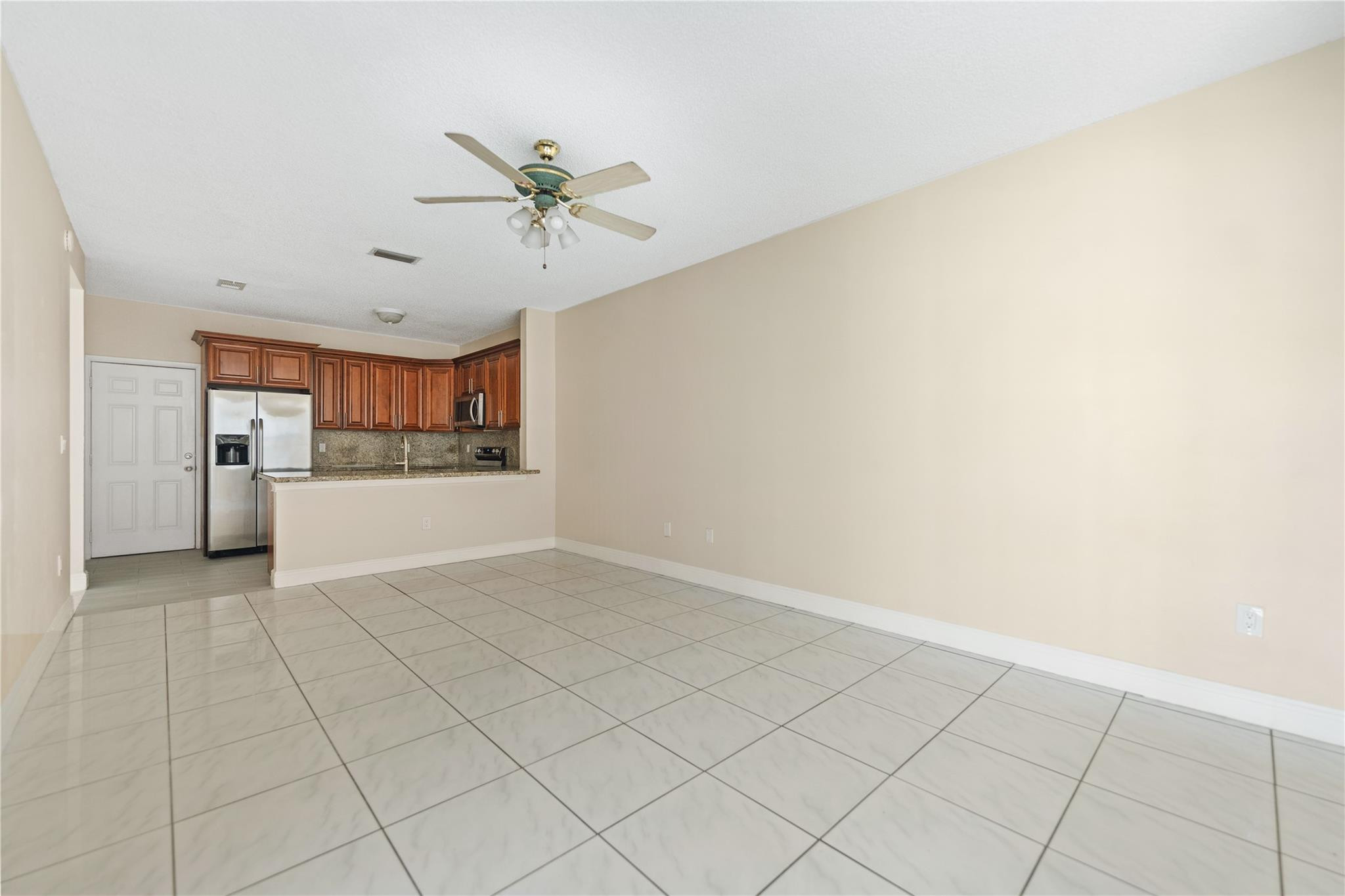 15301 NW 1st