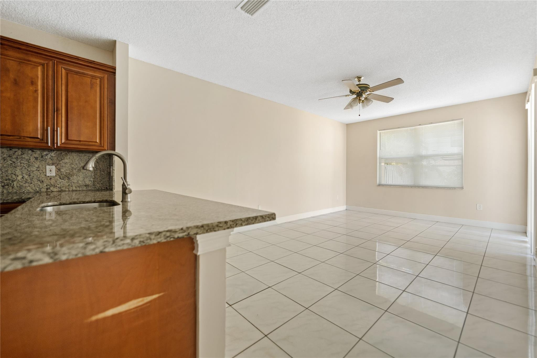 15301 NW 1st