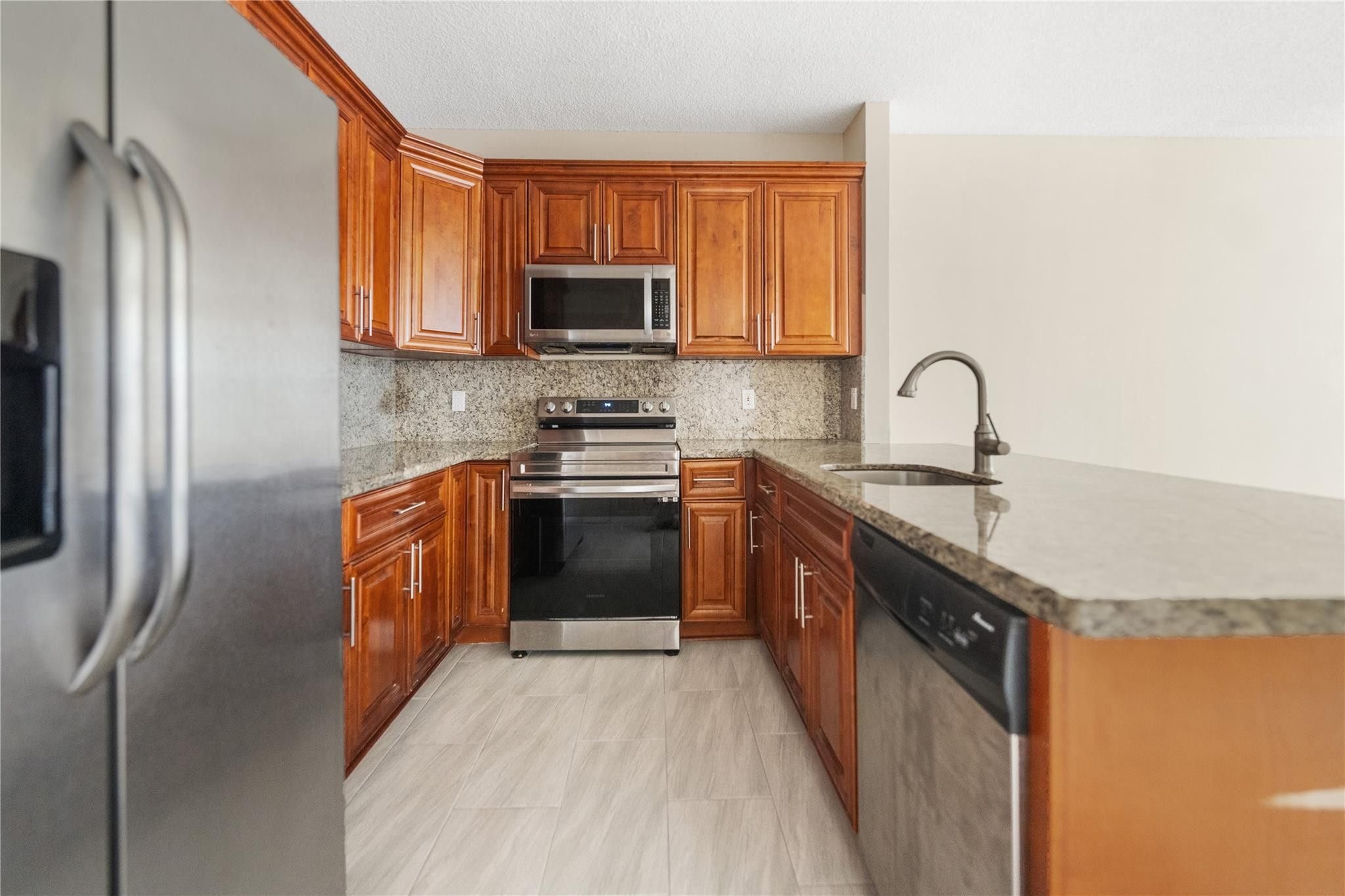 15301 NW 1st