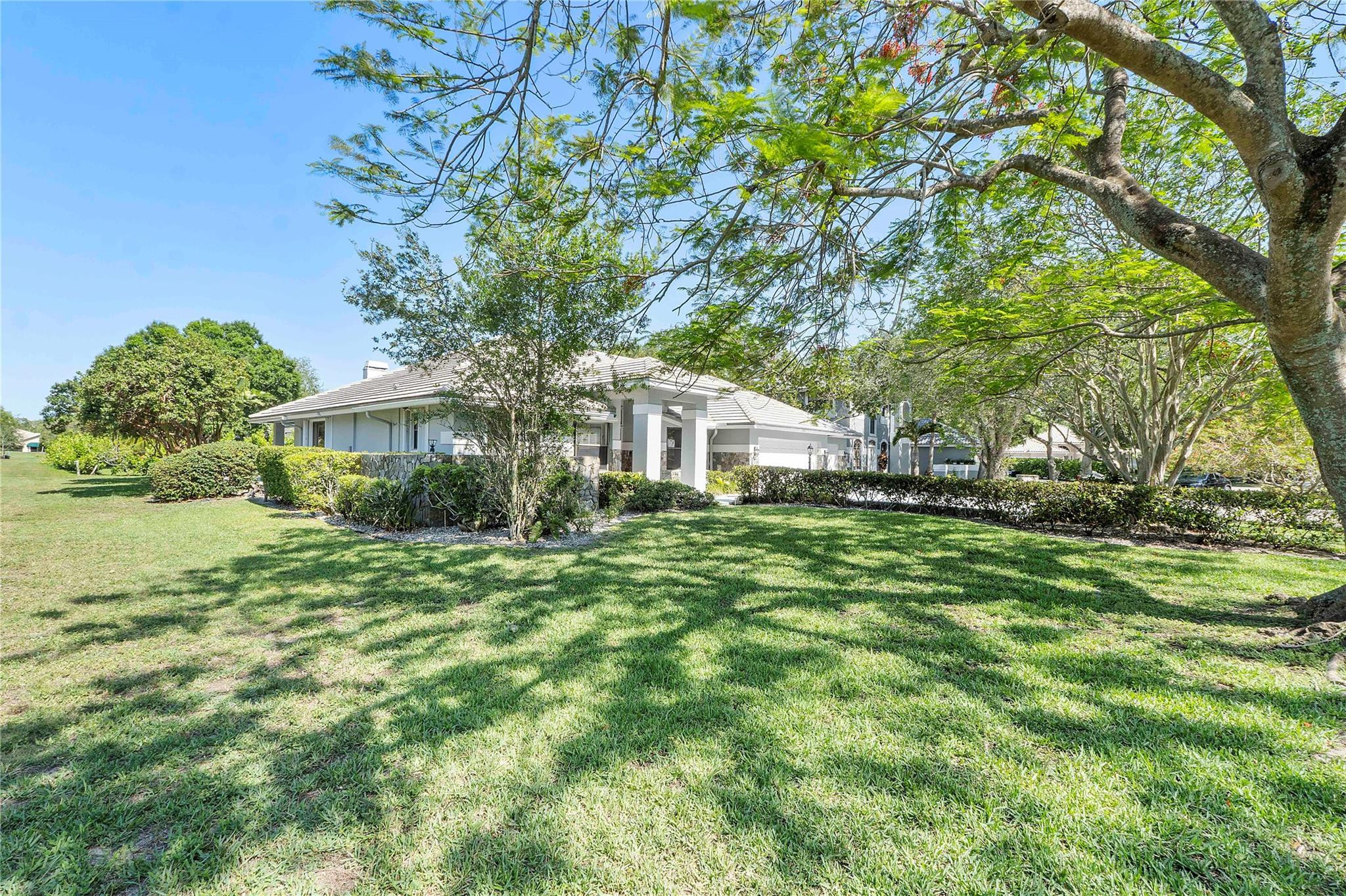 1963 Hartford Way