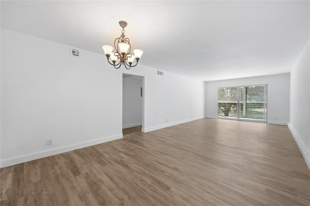 2202 Lucaya Bend J2
