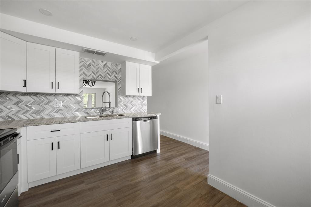 2202 Lucaya Bend J2