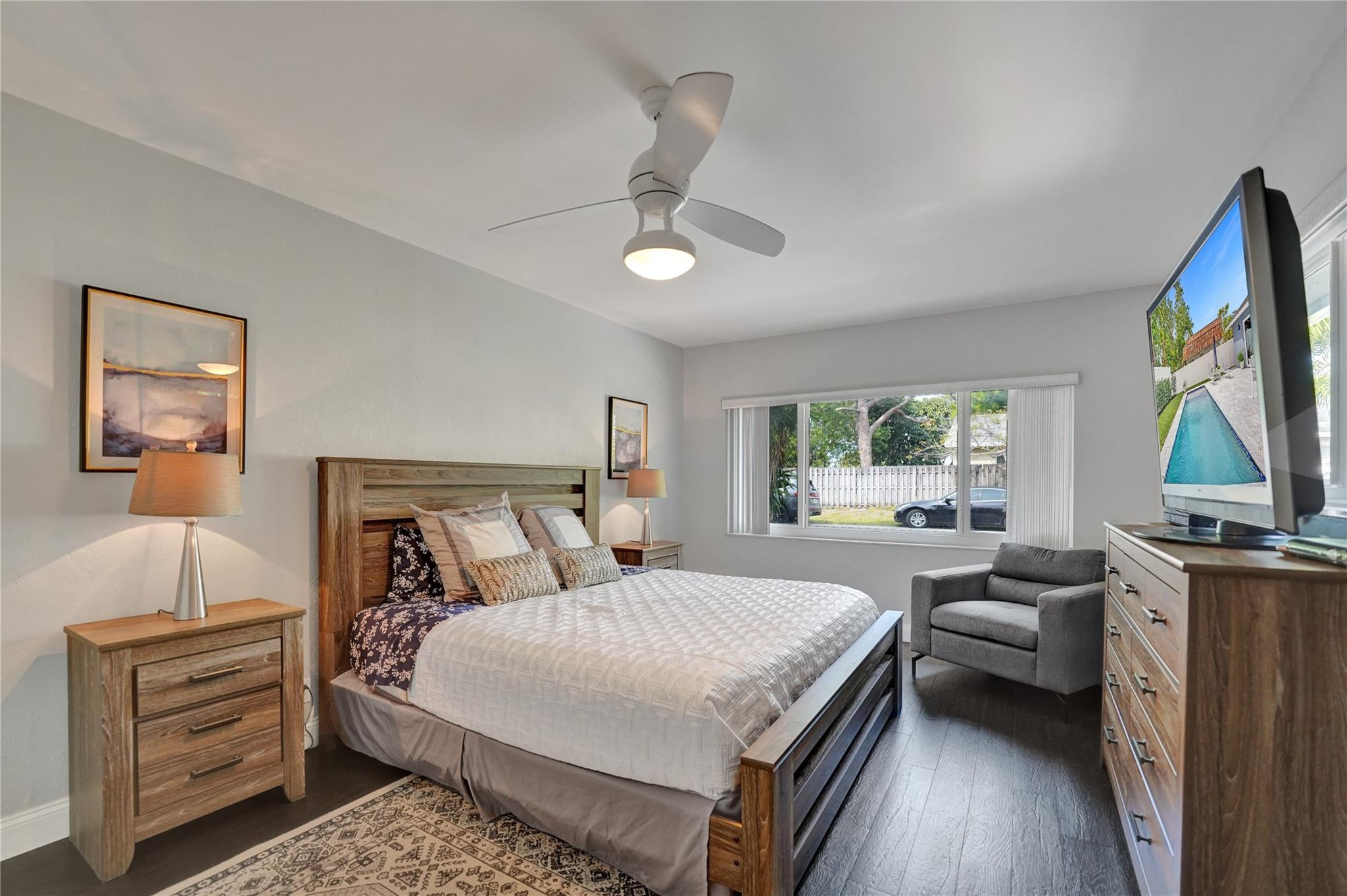 1280 NE 40th Street