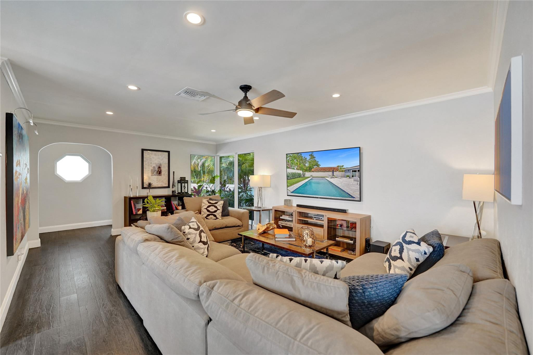 1280 NE 40th Street
