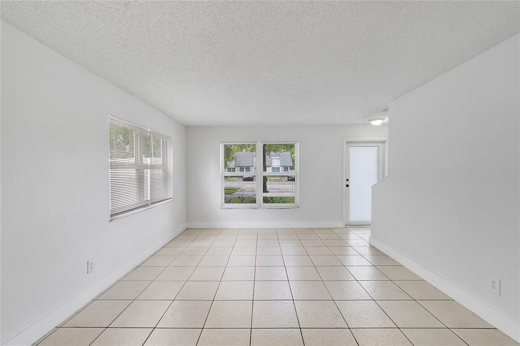 2280 NW 59th Way