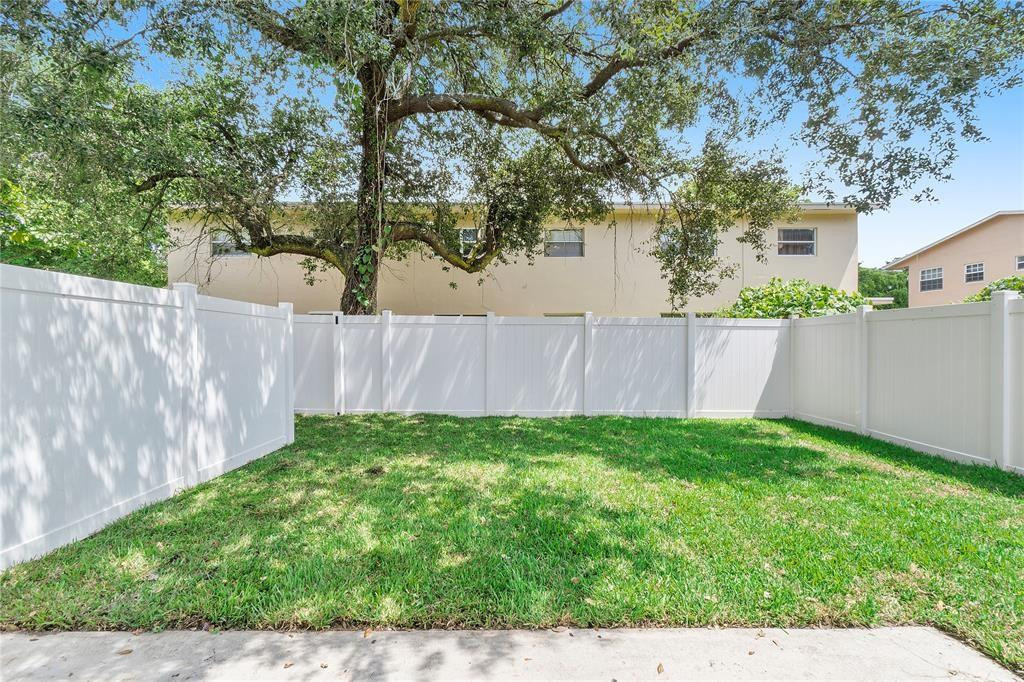 2280 NW 59th Way
