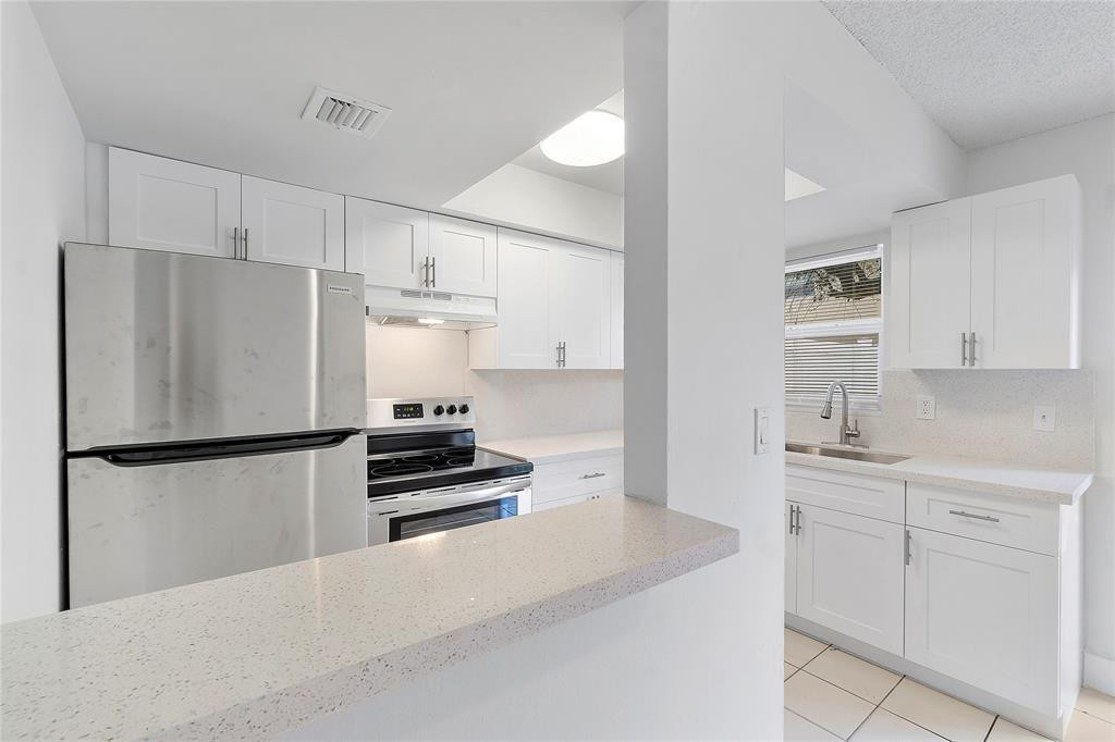 2280 NW 59th Way