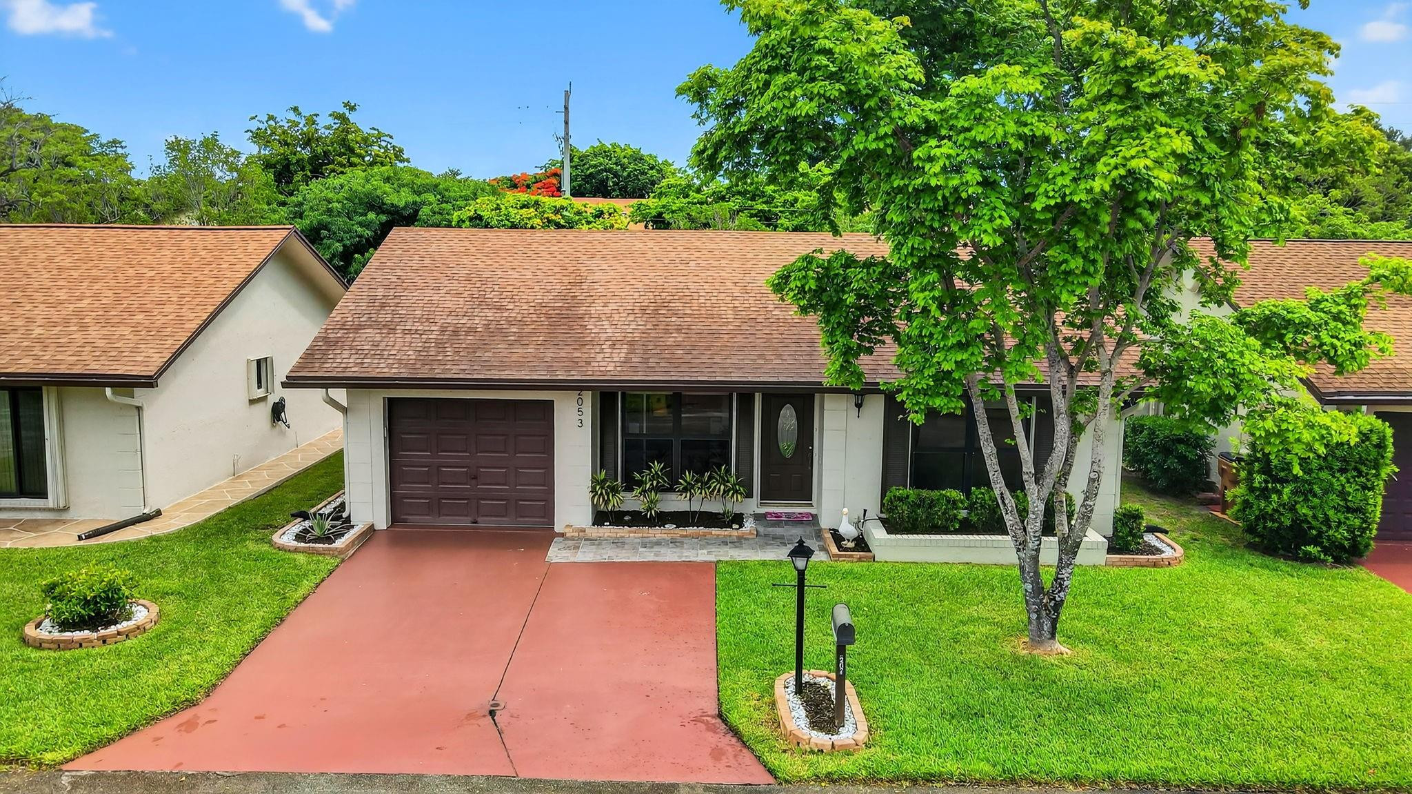 2053 SW 15th Place