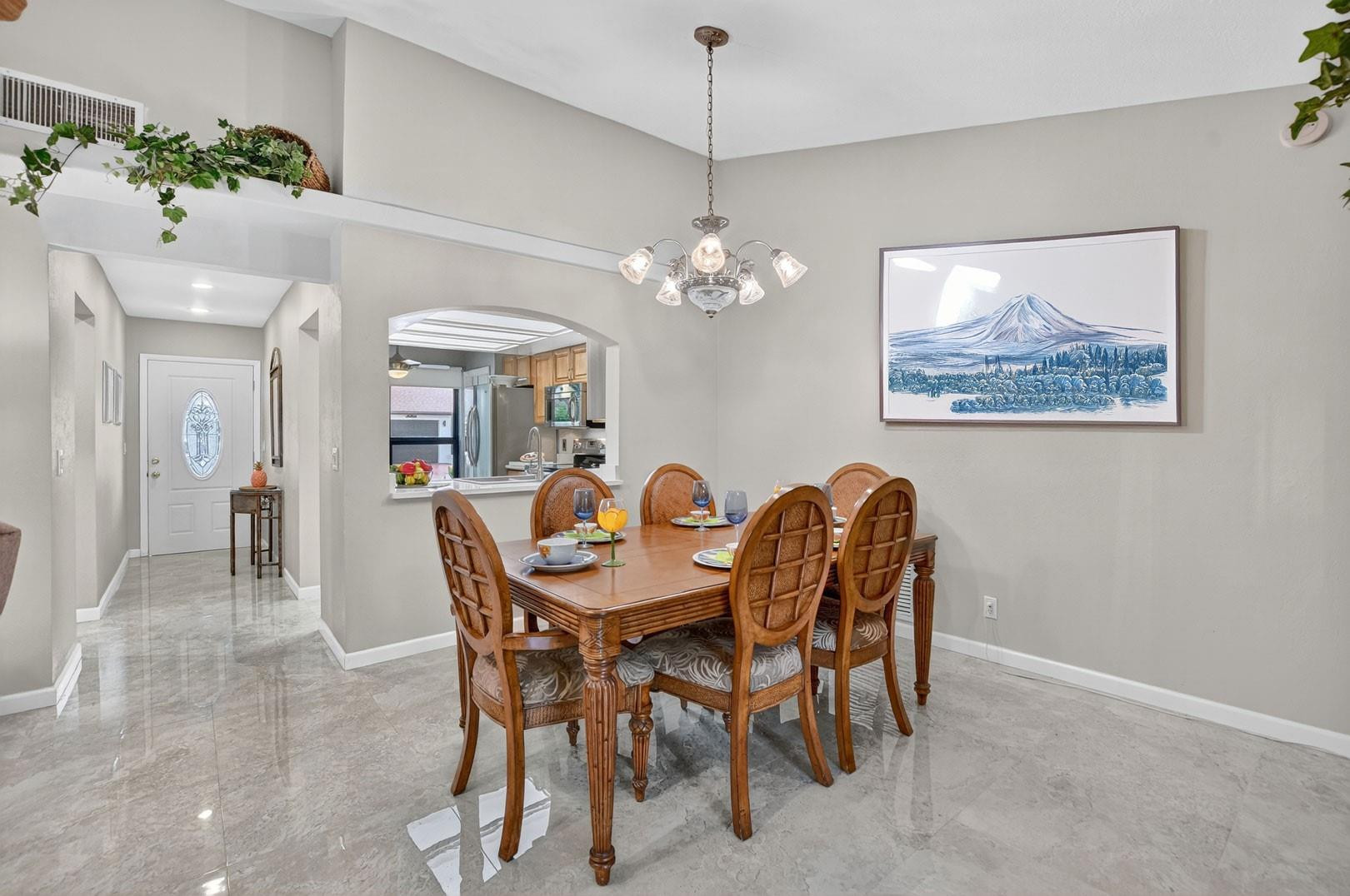 2053 SW 15th Place
