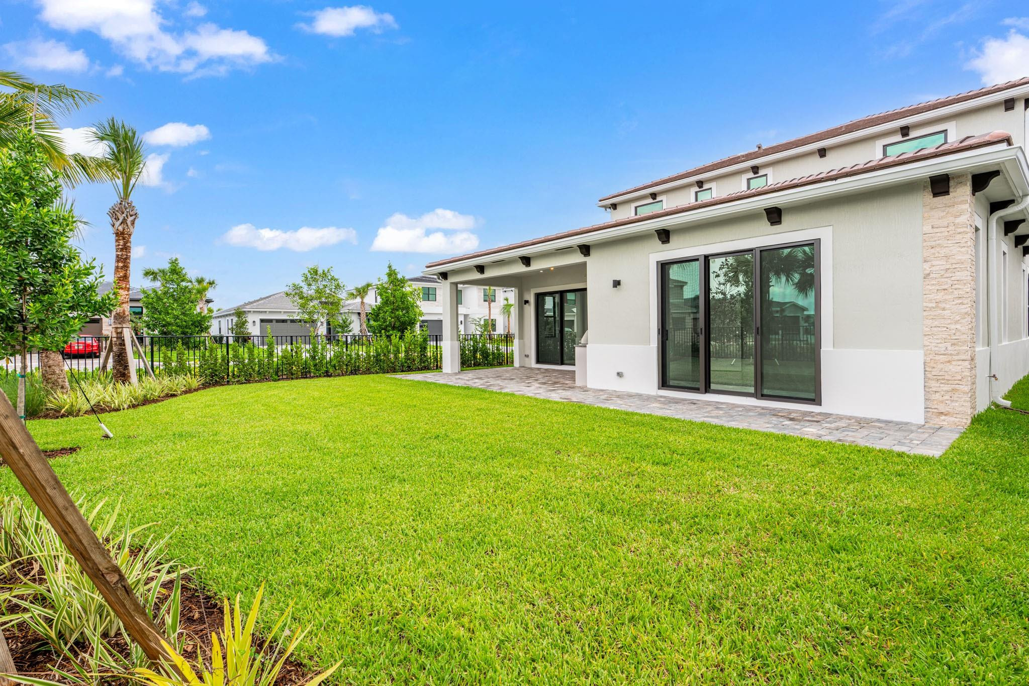 12526 Solana Bay Circle