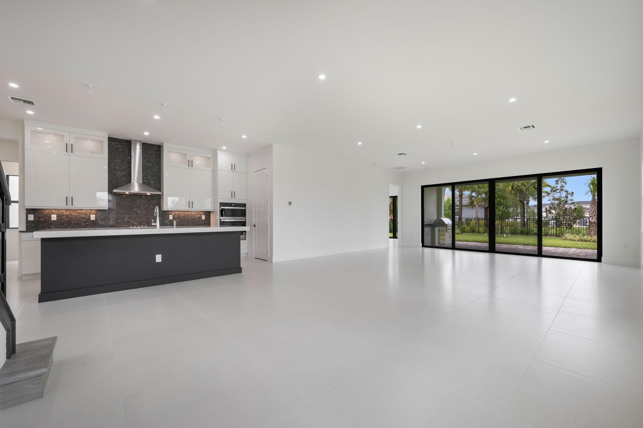 12526 Solana Bay Circle