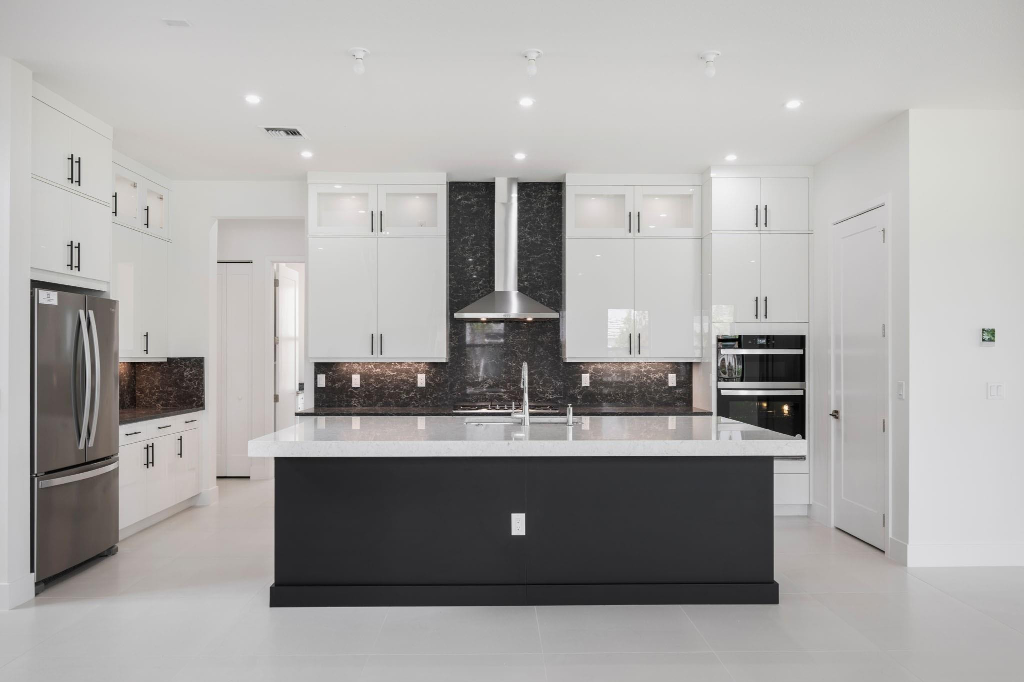 12526 Solana Bay Circle