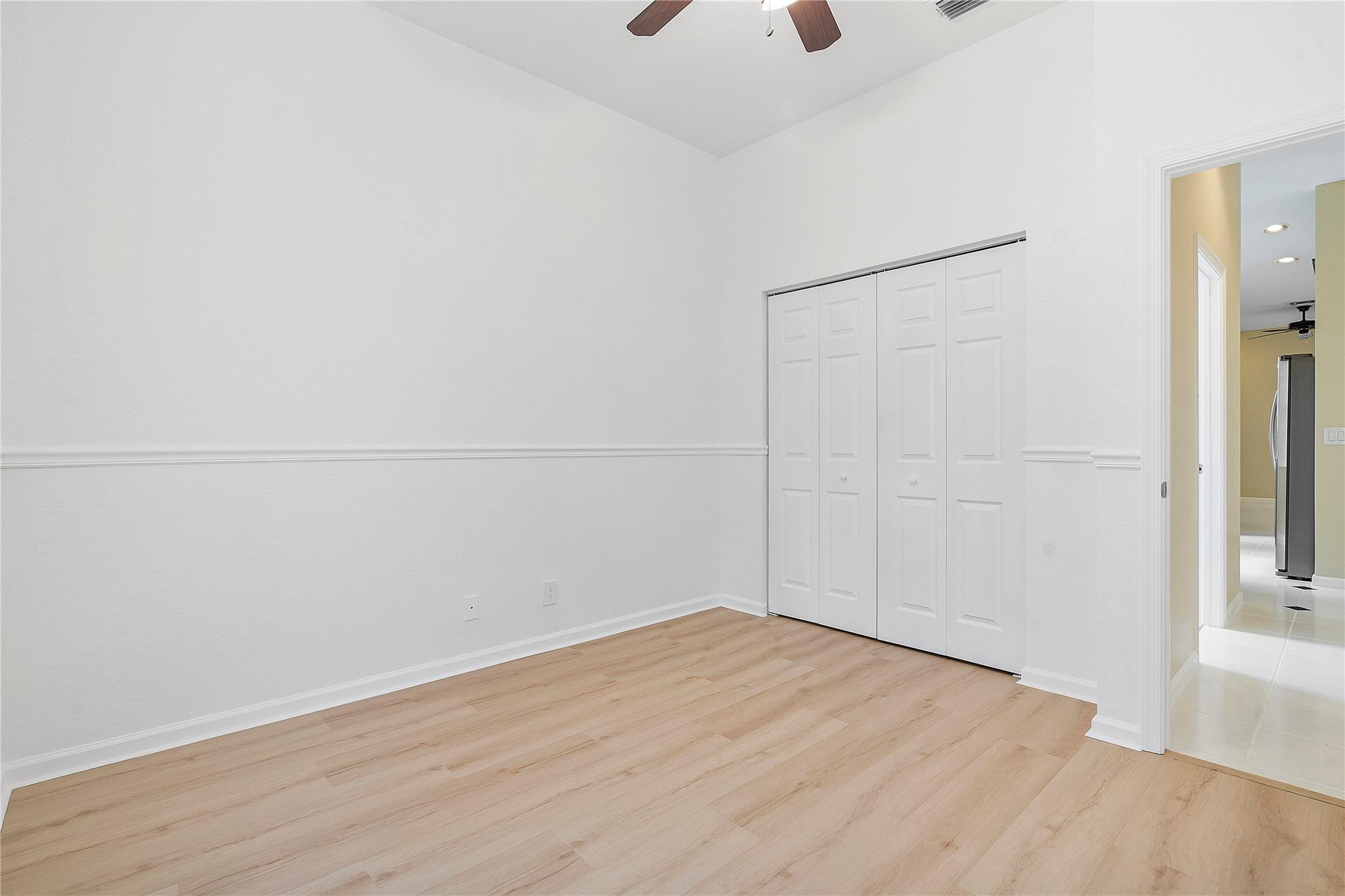 11517 NW 49th Court