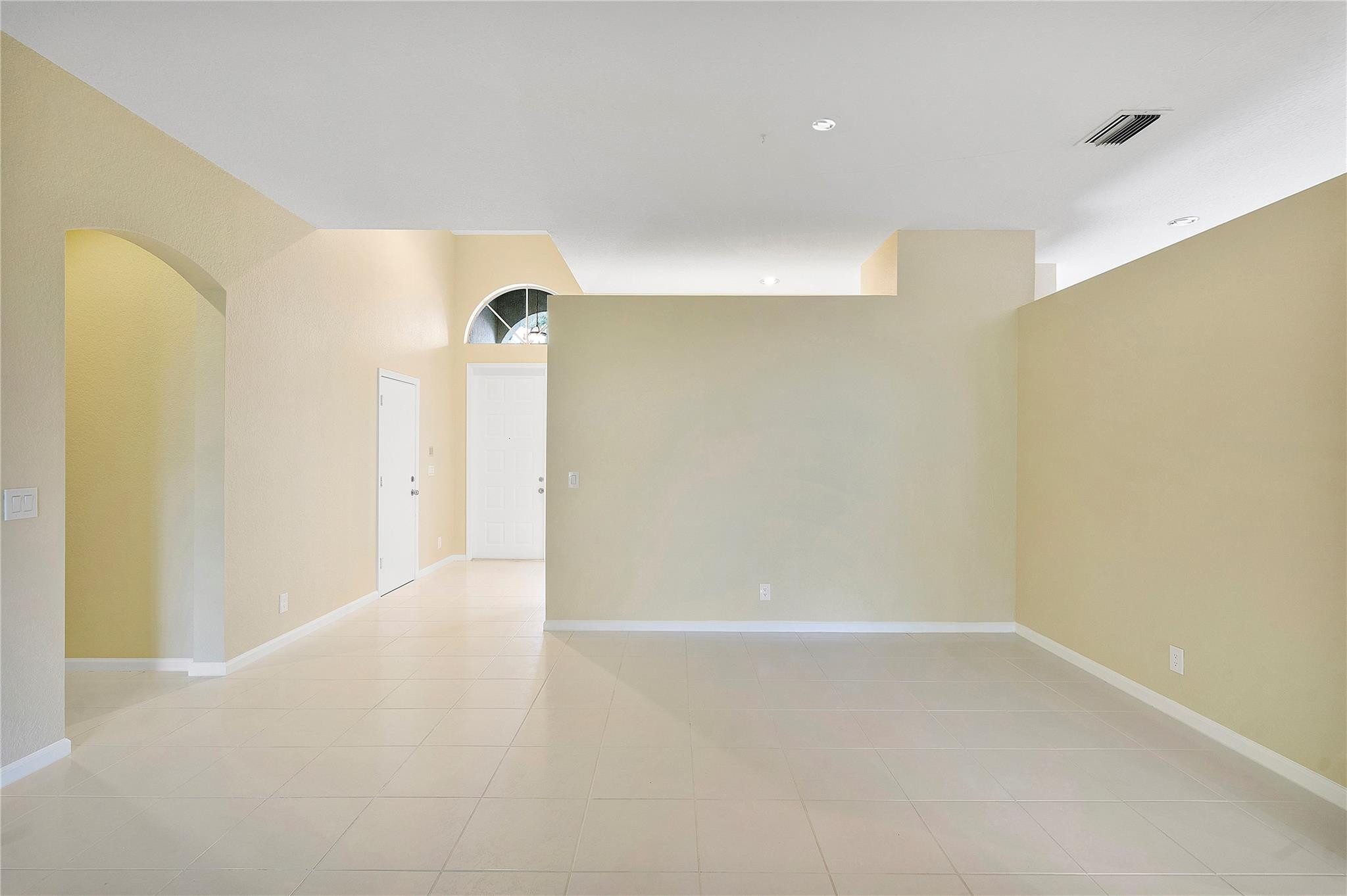 11517 NW 49th Court