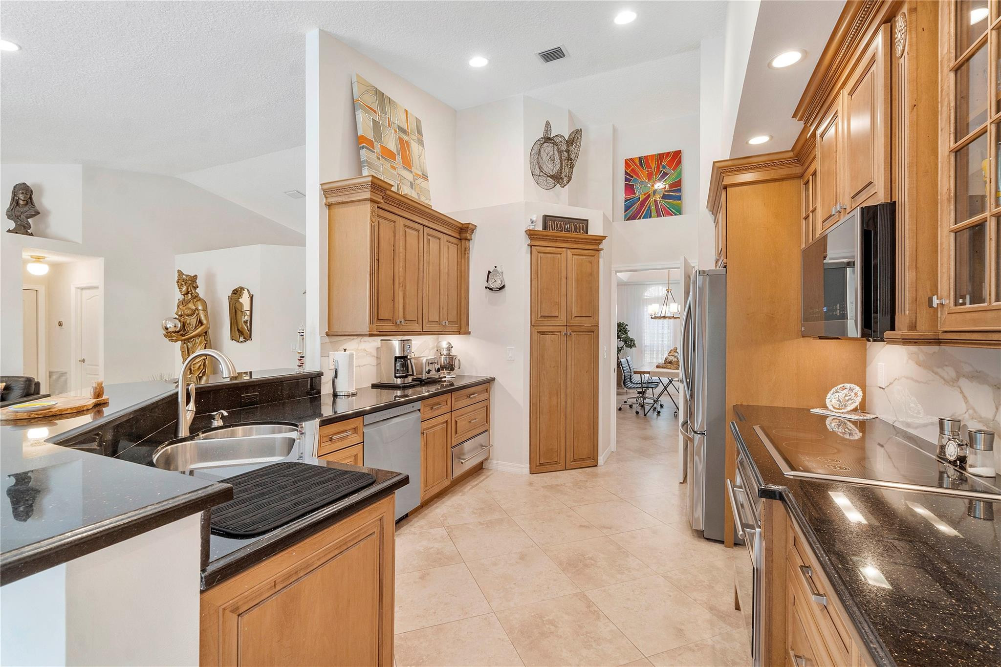 1609 NW 102nd Way