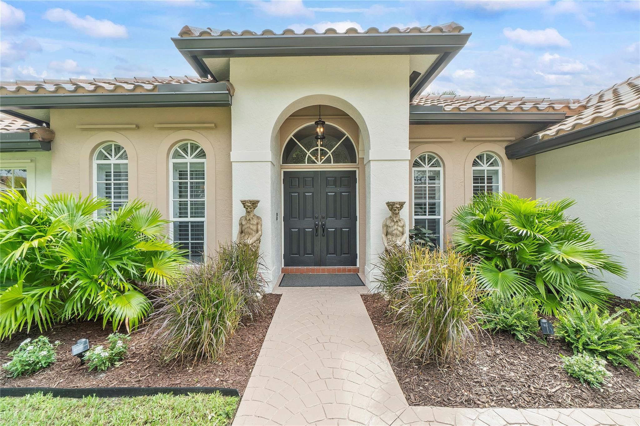 1609 NW 102nd Way