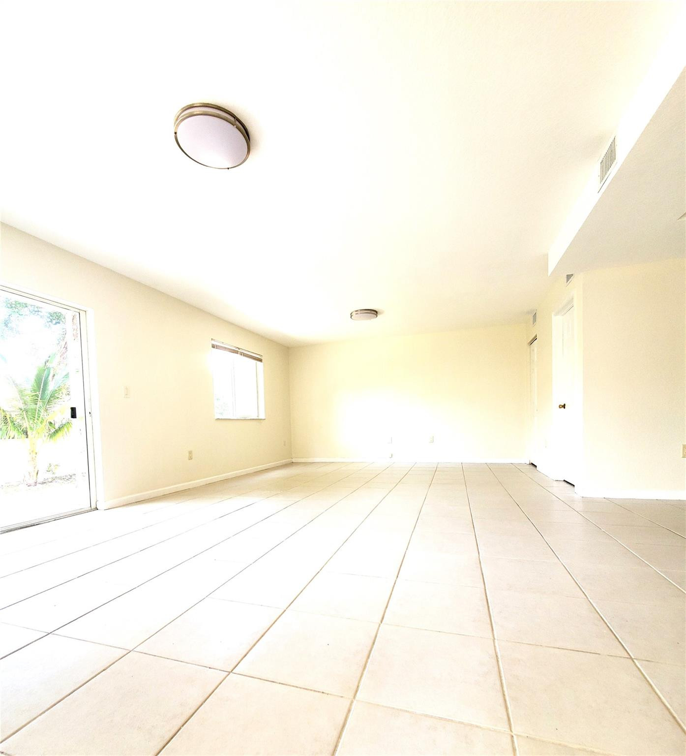 11527 Royal Palm Boulevard