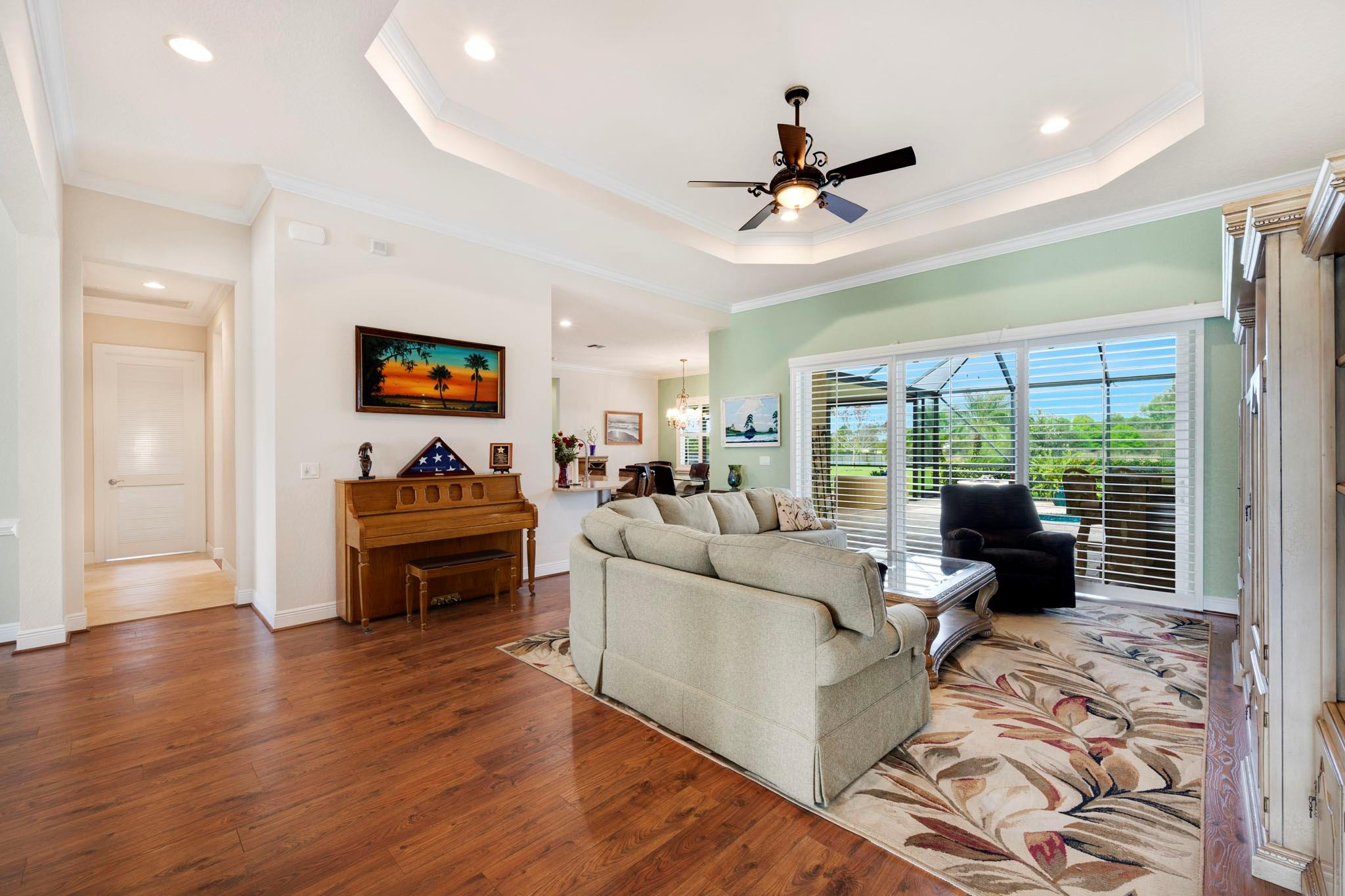 593 SE Tres Belle Circle