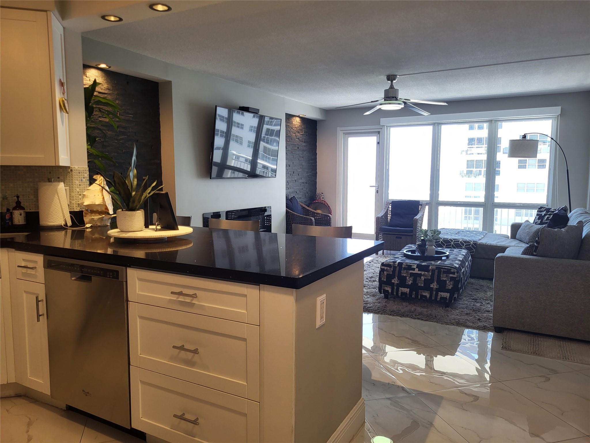 133 N Pompano Beach Boulevard Unit: 1109